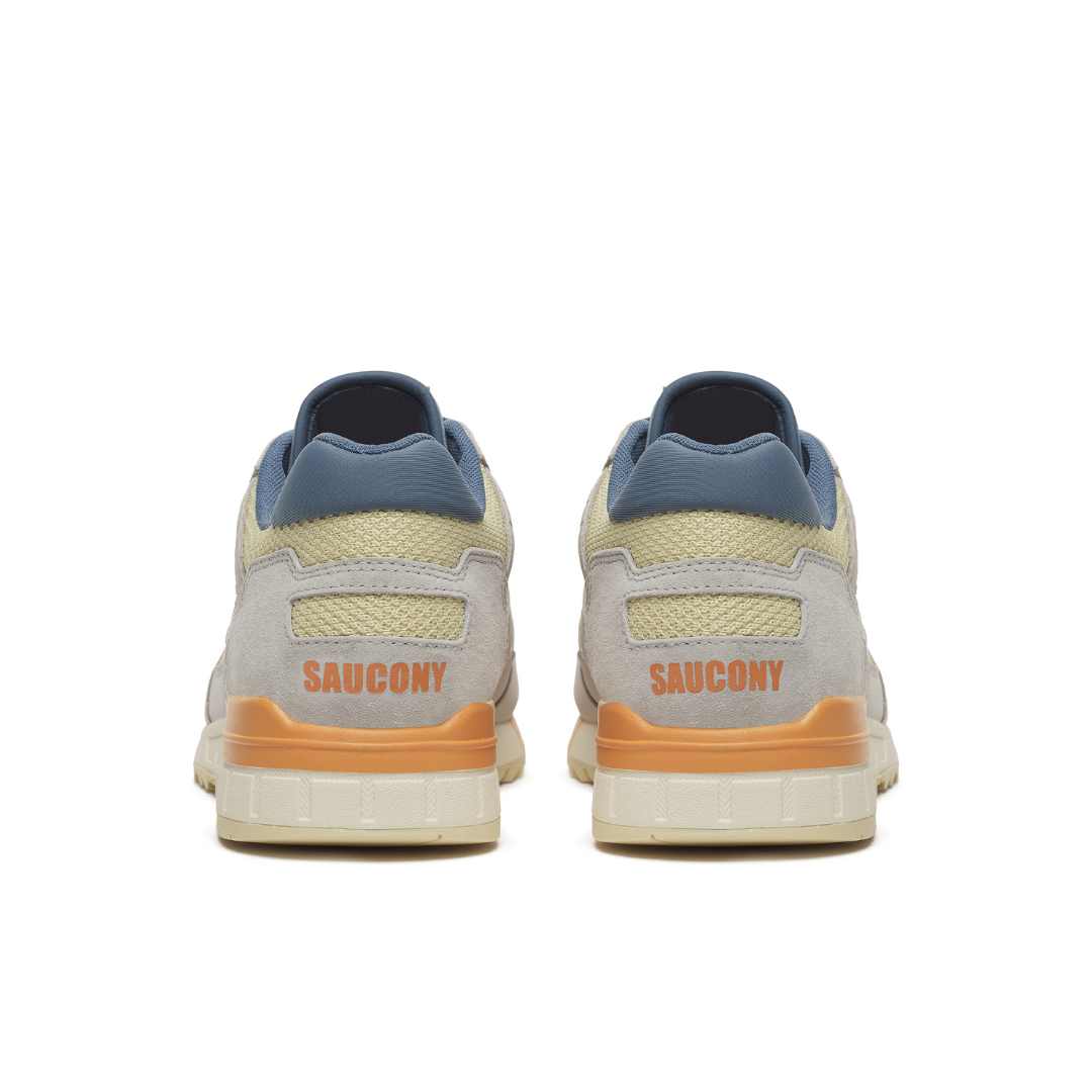 Saucony Shadow 5000 Trainer in Tofu/Buckskin