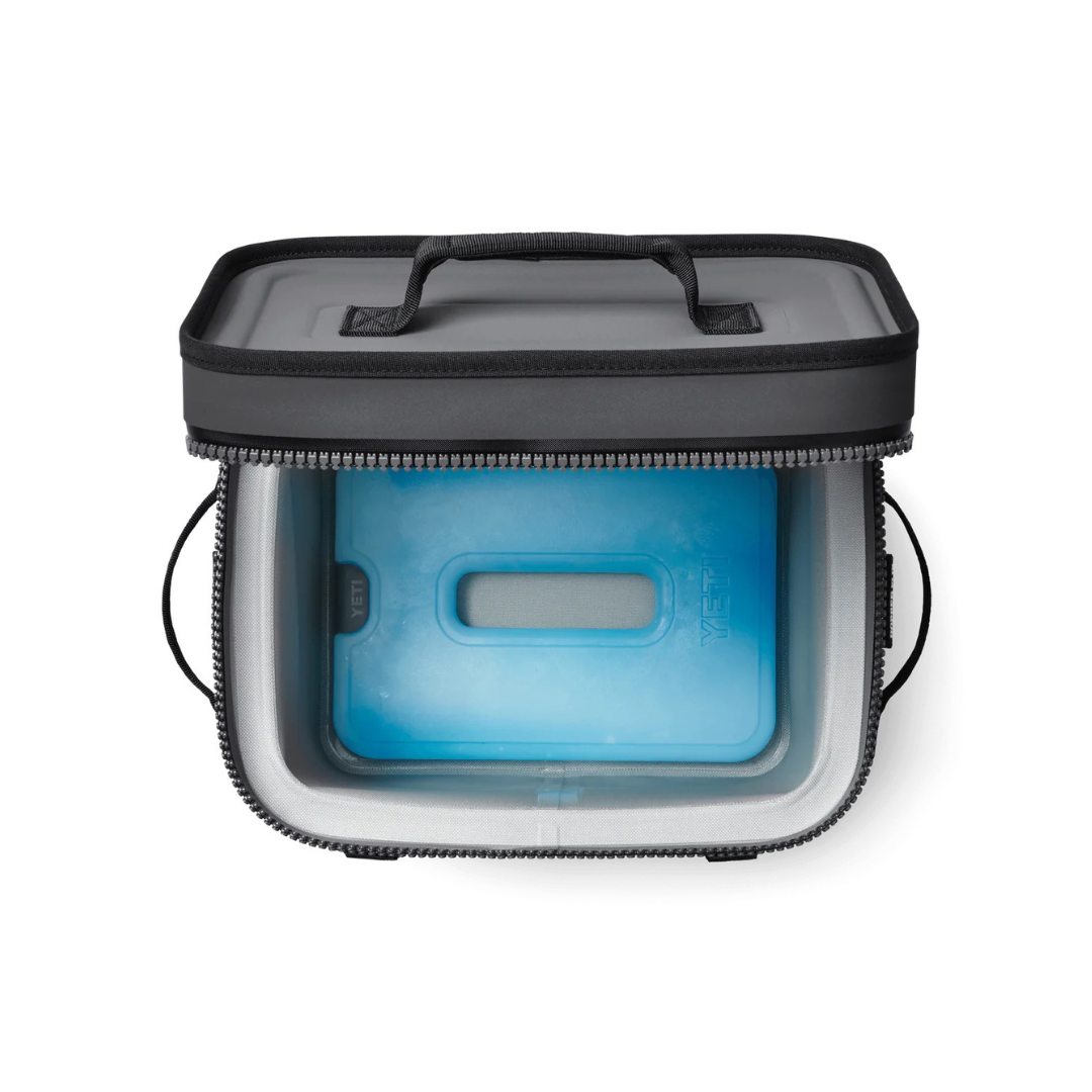 YETI Ice Sheet Clear Large