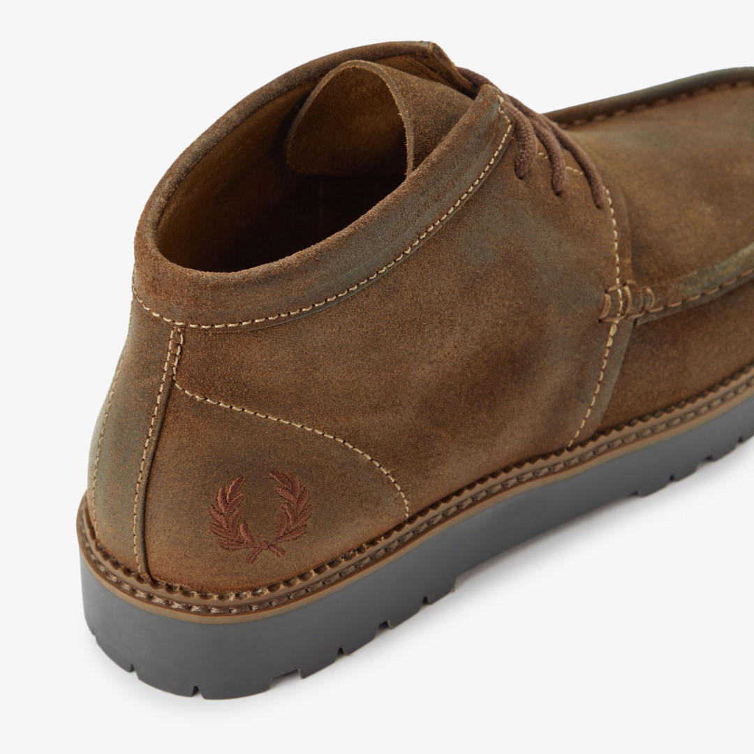 Fred Perry Kenney Mid Waxed Suede in Burnt Tobacco