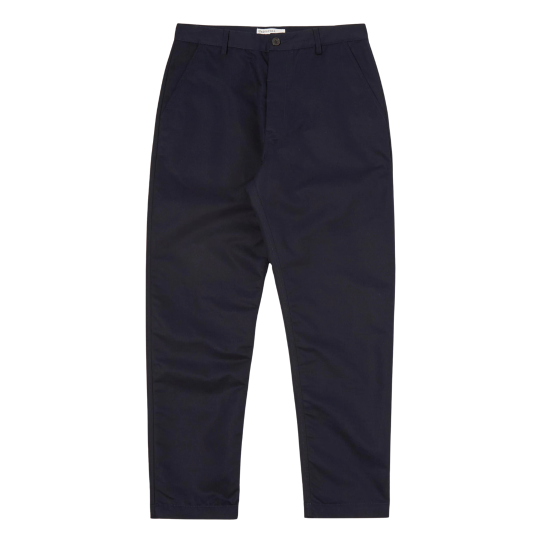 Universal Works Military Chino in Navy