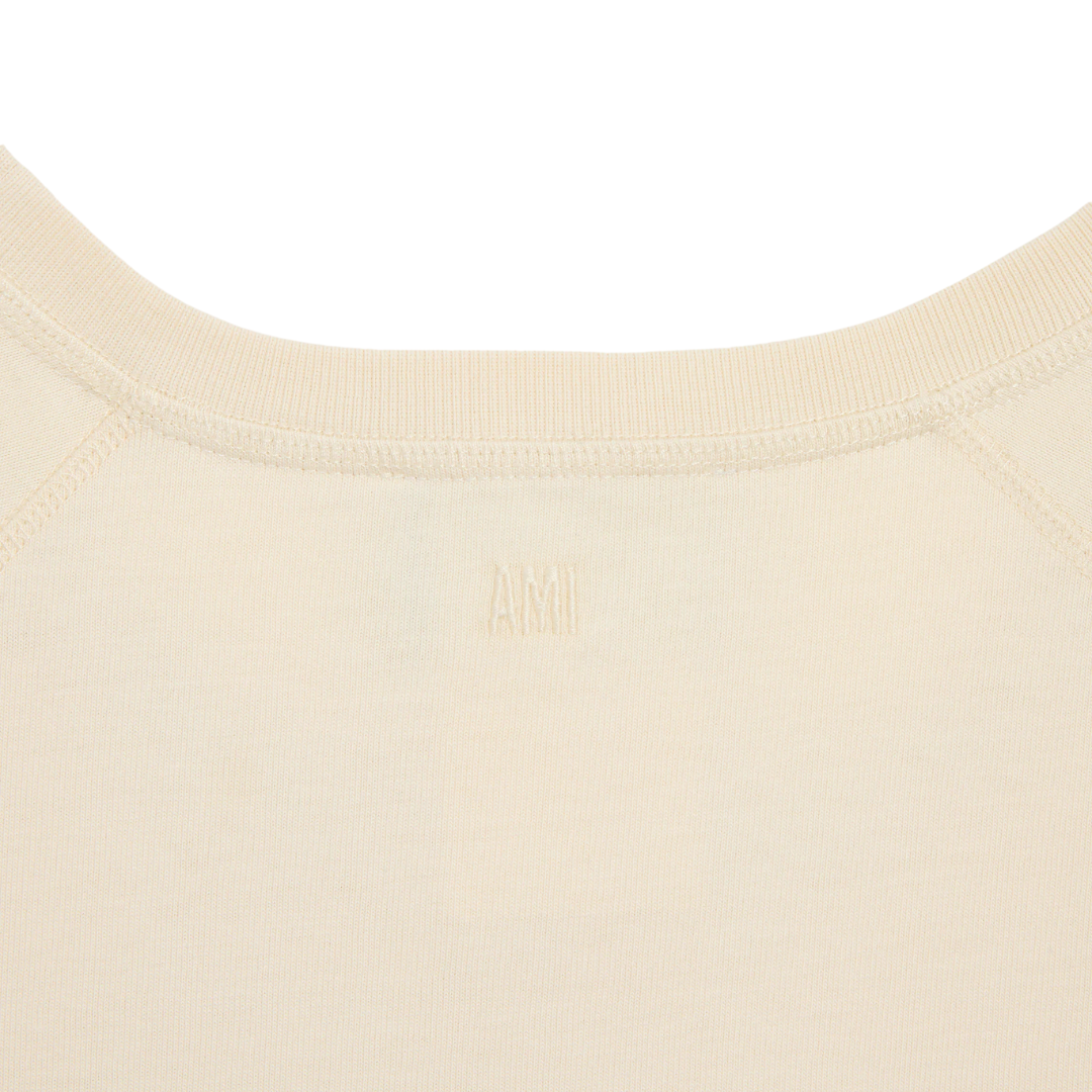 AMI Script Logo Tee in Ivory