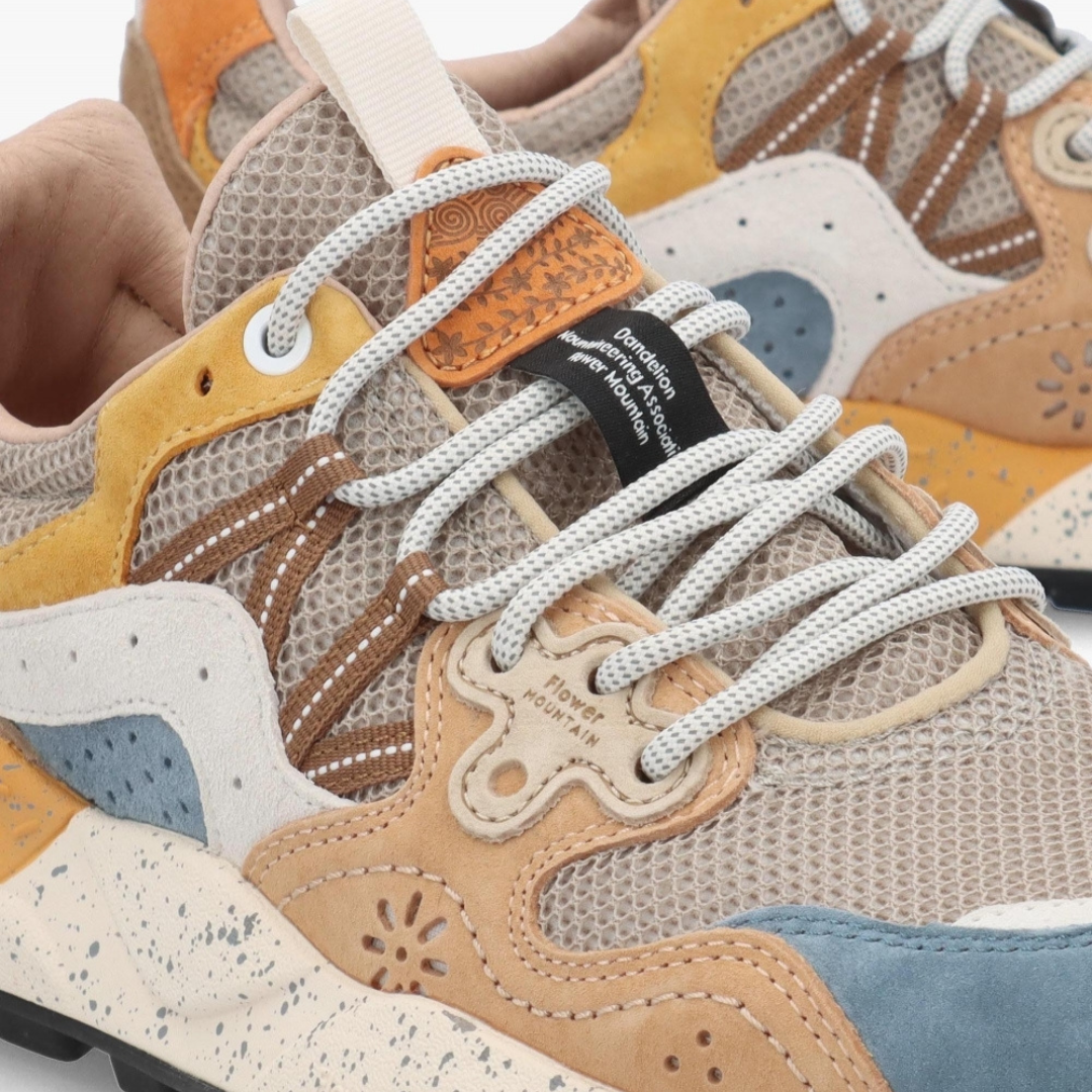 Flower Mountain Yamano 3 Azure-Stone-Orange