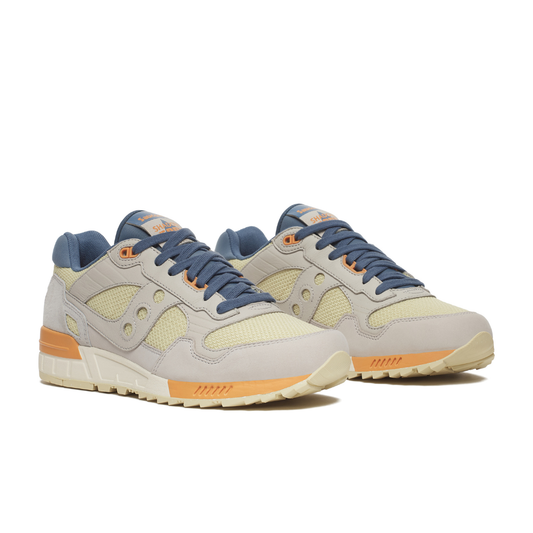Saucony Shadow 5000 Trainer in Tofu/Buckskin