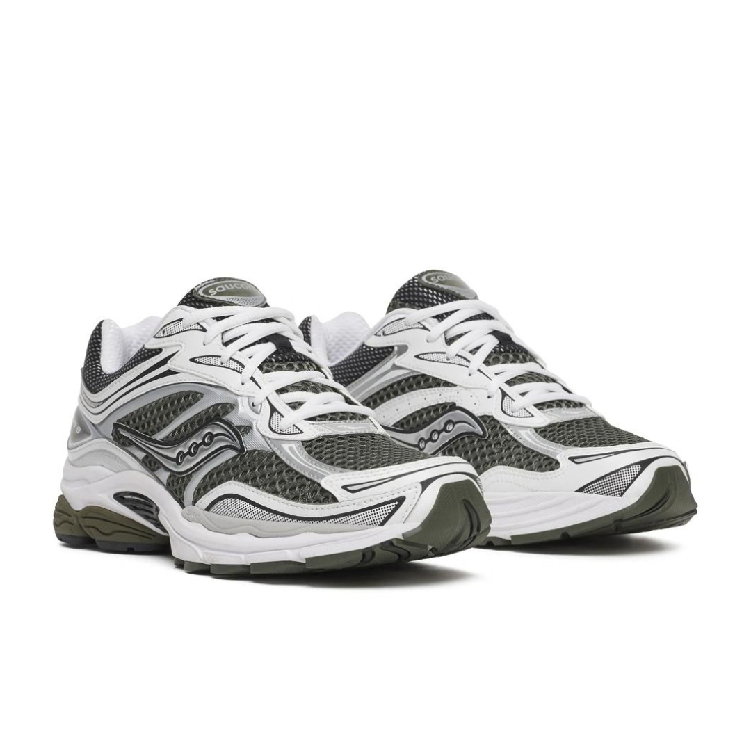 Saucony Progrid Omni 9 Sneakers in Fatigue