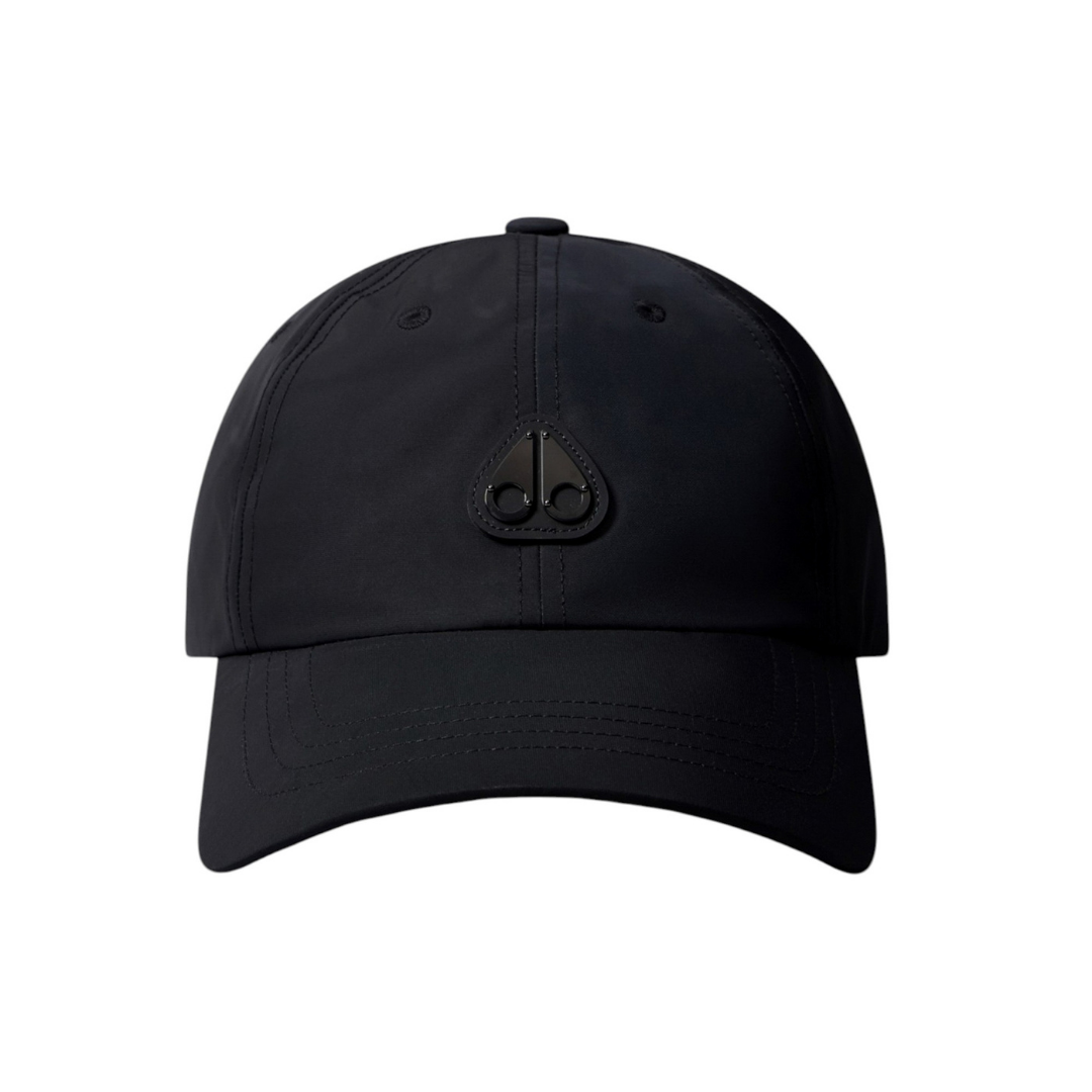 Moose Knuckles Vick Baseball Cap in Black