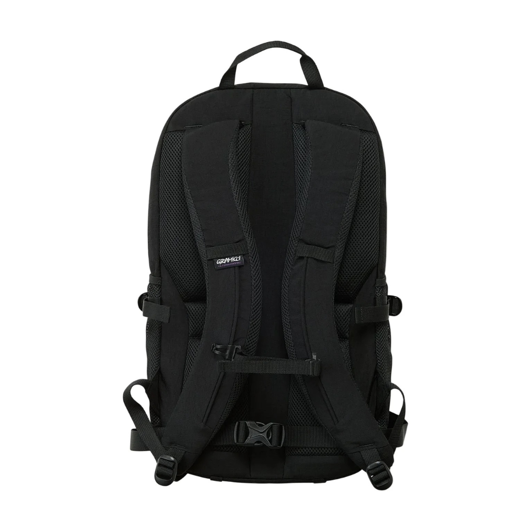 Gramicci Trail Day Pack 25L Backpack in Black