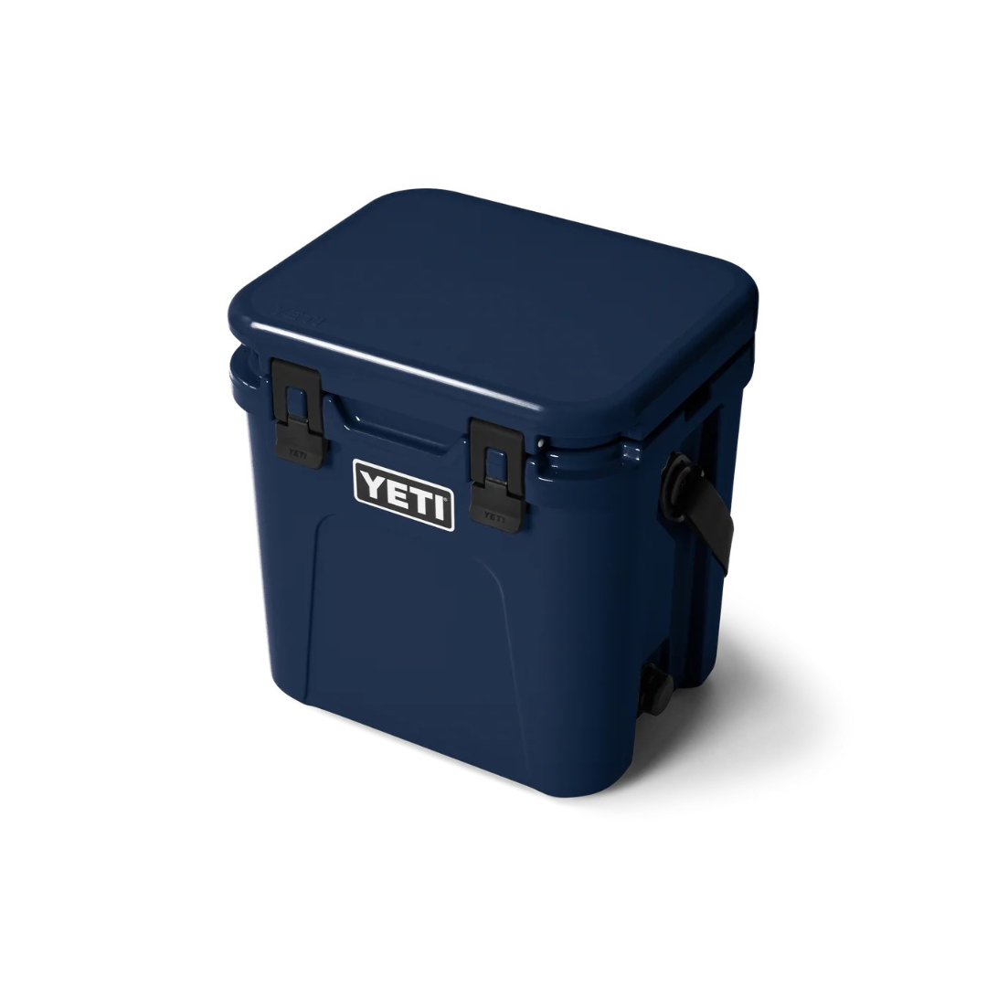 YETI Roadie 24 2.0 Cool Box in Navy