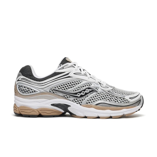 Saucony Progrid Omni 9 Sneakers in White/Saddle