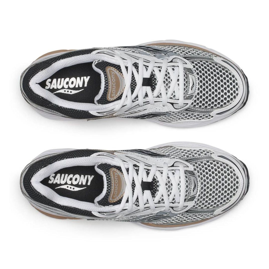 Saucony Progrid Omni 9 Sneakers in White/Saddle
