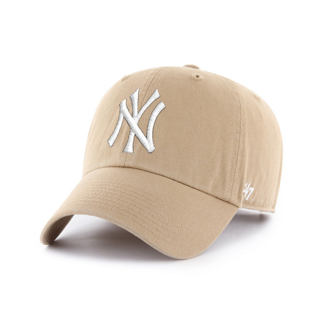 47 Brand NY Yankees 47 Clean Up Baseball Cap in Khaki
