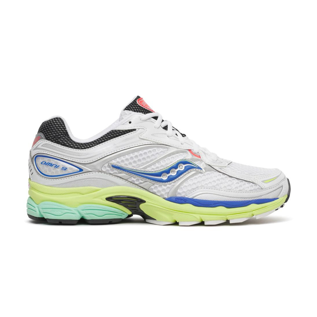 Saucony Progrid Omni 9 Sneaker in White/Tart