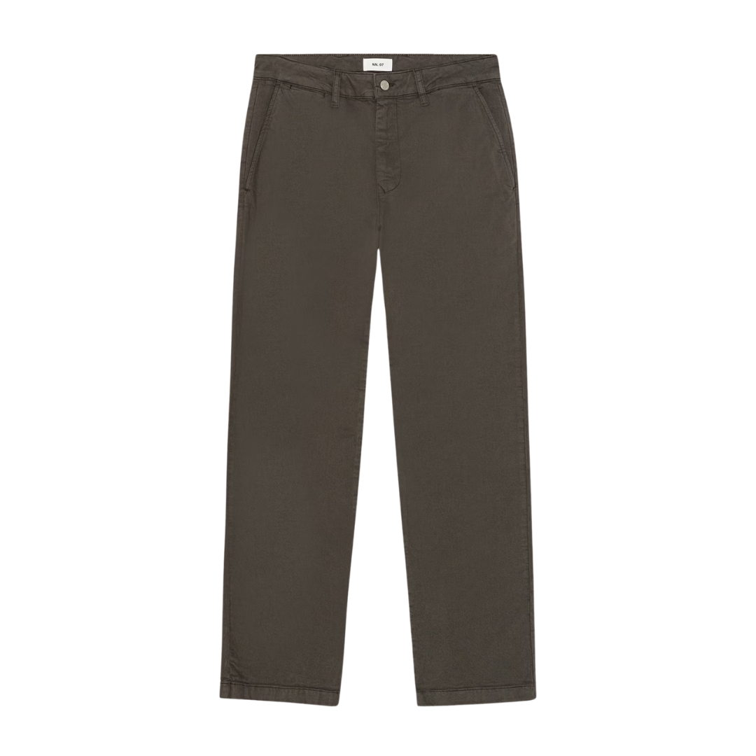 NN.07 Aden Chino Trousers in Dark Army